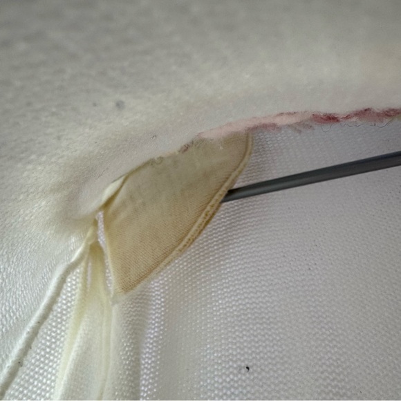 Grandmacore sweater pearls embroidered floral flowers white cream pink gorgeous - Picture 9 of 10